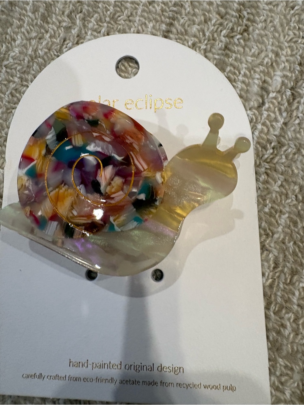 Eclipse Multicolor & Pearlescent Snail Hair Clip - Picture 2 of 3